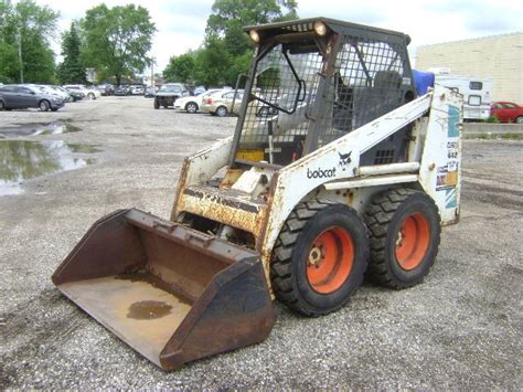 gas tank photo from 642 bobcat skid steer|1986 bobcat 642 specs.